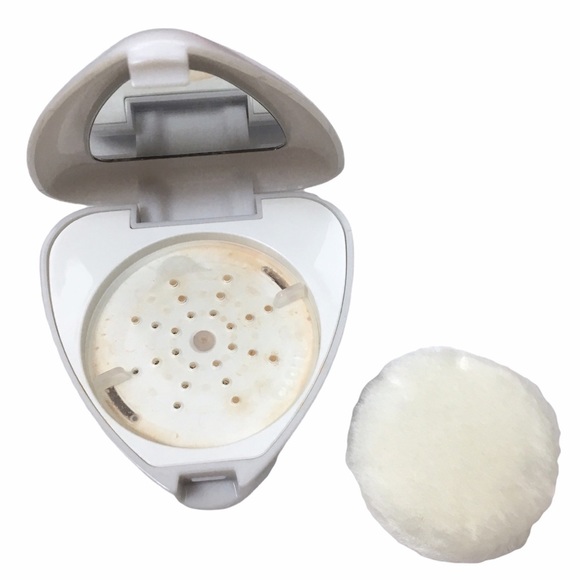 mark. Powder-Matic Go Anywhere Loose Powder Compact Mirror Puff Shade Medium - Picture 6 of 11